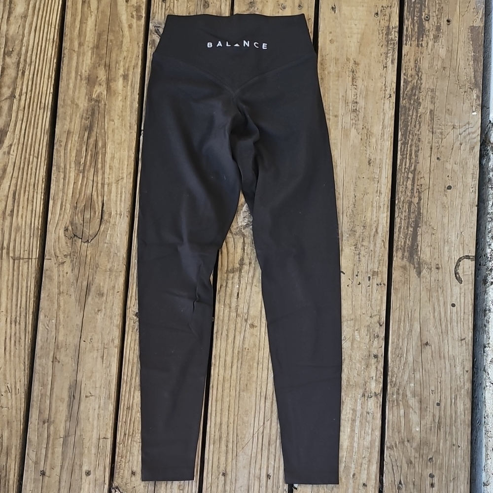 Balance Women's Black High-Waisted Leggings